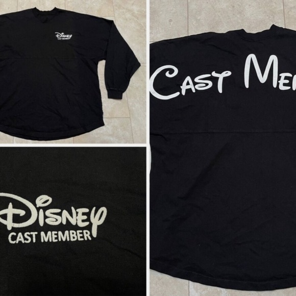 Disney Parks Spirit Jersey Cast Member Spell Out Black/White - Picture 1 of 4